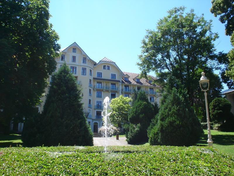 Terres De France - Appart'Hotel Le Splendid 알레바르드 외부 사진