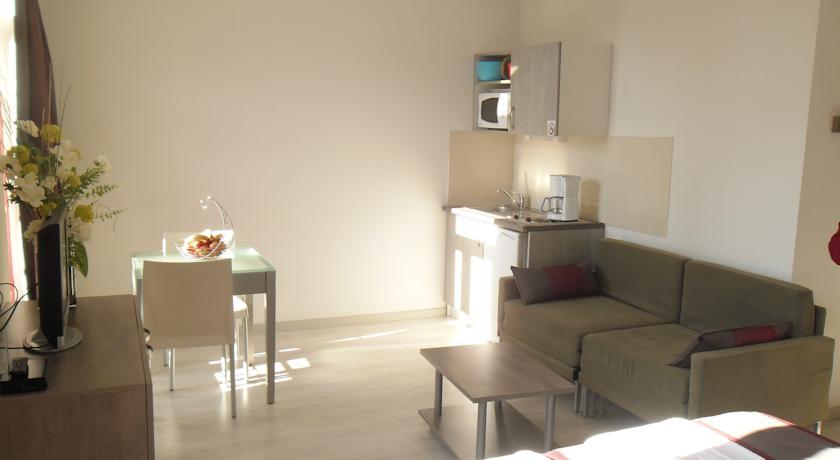 Terres De France - Appart'Hotel Le Splendid 알레바르드 외부 사진