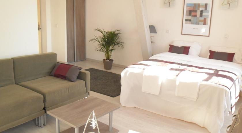 Terres De France - Appart'Hotel Le Splendid 알레바르드 외부 사진
