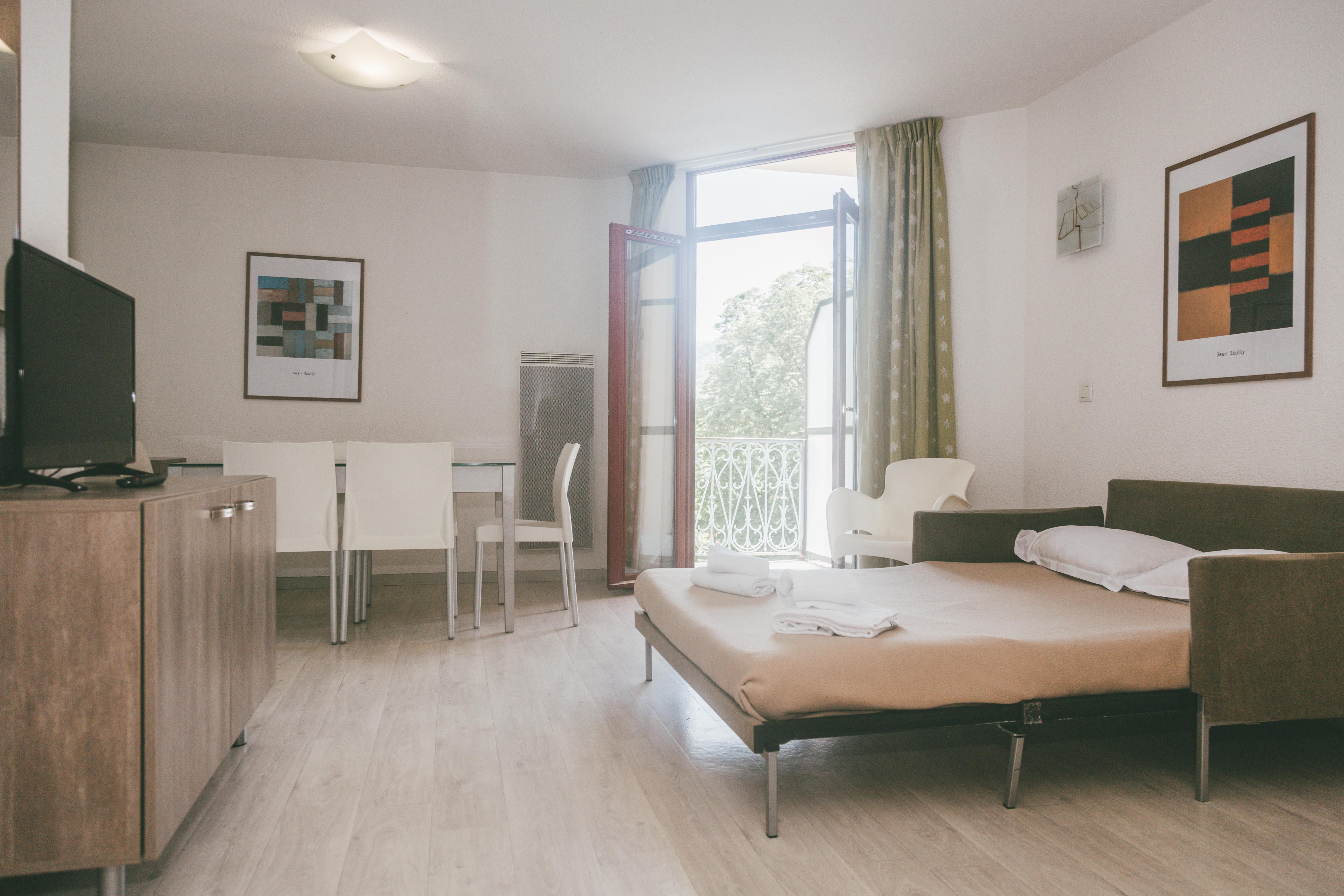 Terres De France - Appart'Hotel Le Splendid 알레바르드 외부 사진