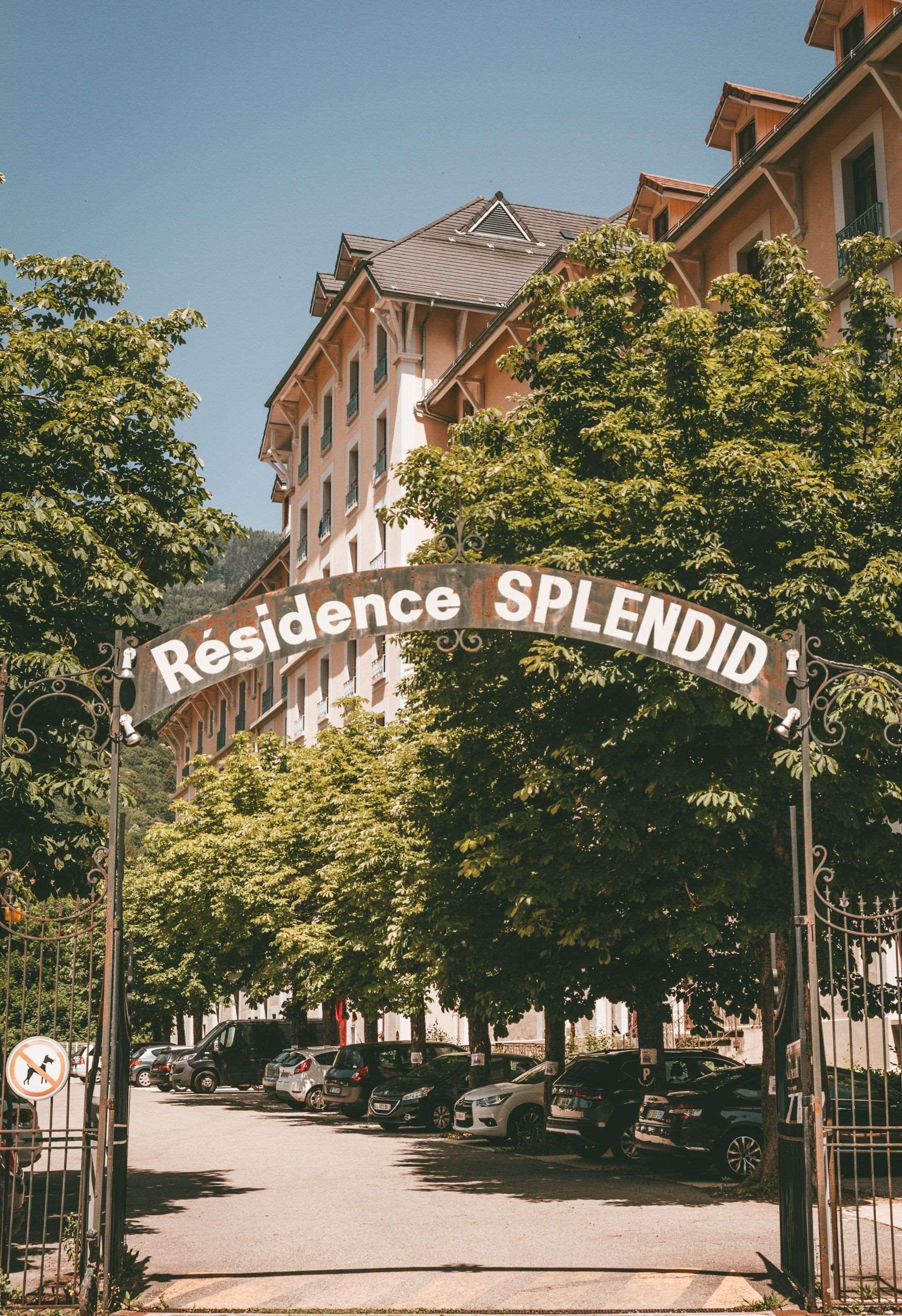 Terres De France - Appart'Hotel Le Splendid 알레바르드 외부 사진
