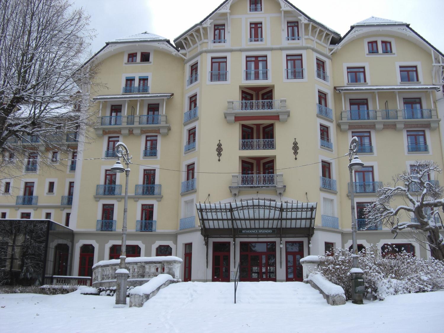 Terres De France - Appart'Hotel Le Splendid 알레바르드 외부 사진