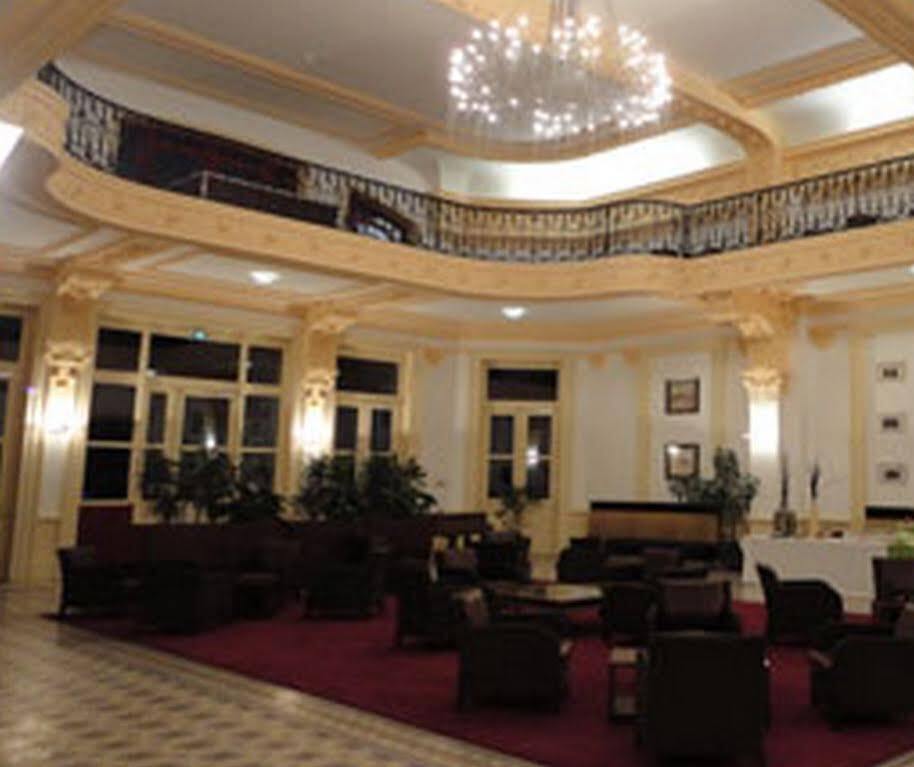 Terres De France - Appart'Hotel Le Splendid 알레바르드 외부 사진
